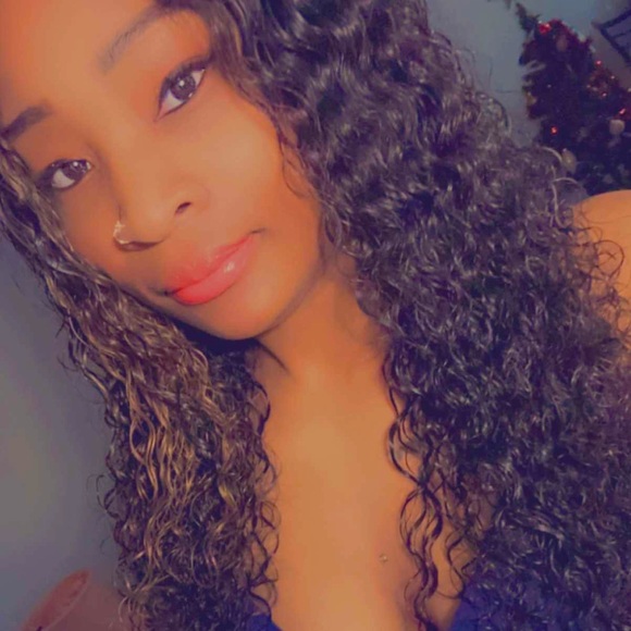 Meet your Posher, Garesha - Picture 1 of 1